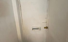 Spacious 3 Bedroom Flat In The Heart Of Shoreditch